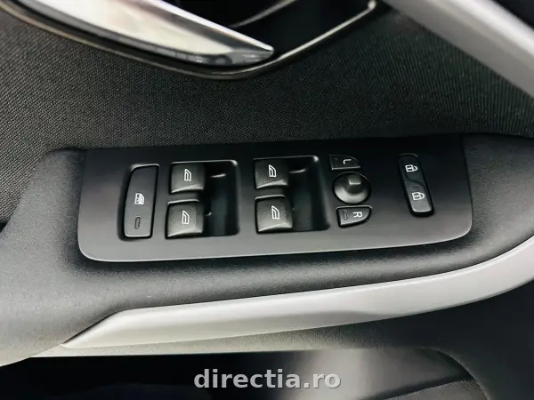Poza anunț 12