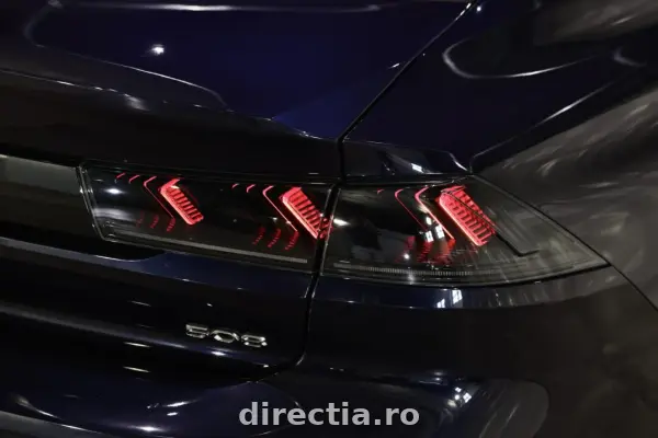 Poza anunț 32