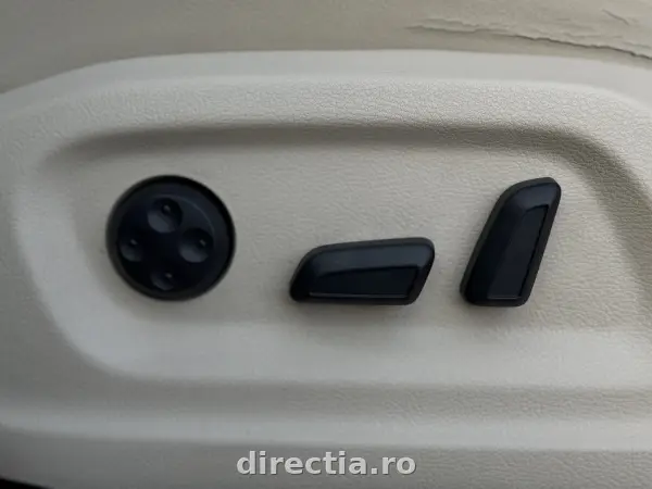Poza anunț 24
