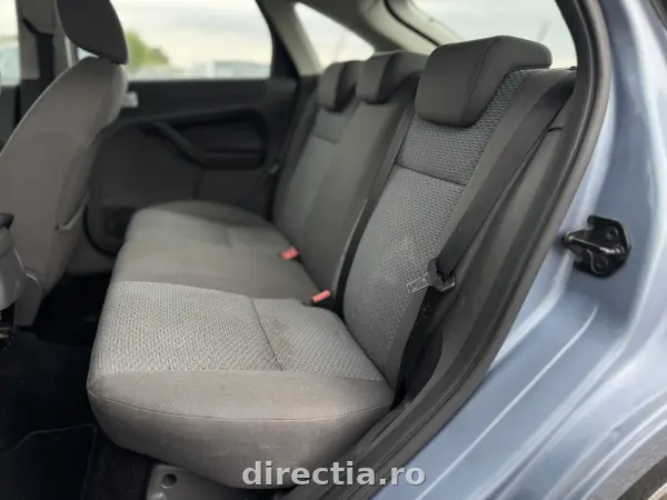 Poza anunț 23