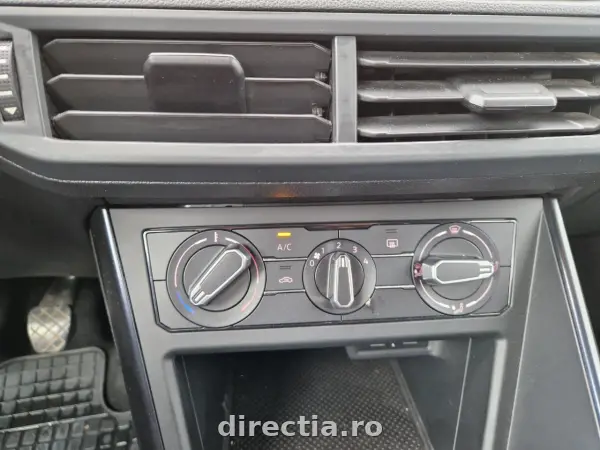 Poza anunț 11