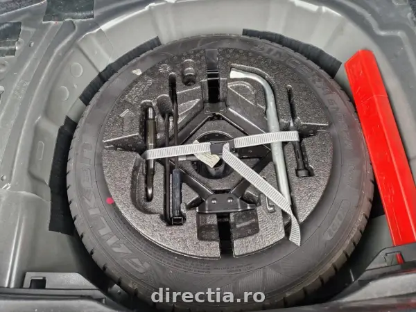 Poza anunț 12