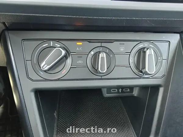 Poza anunț 13