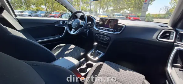 Poza anunț 12
