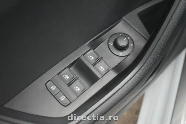 Poza anunț 11