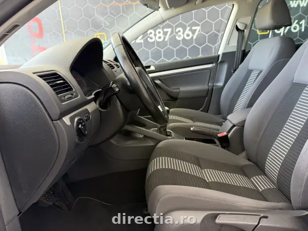 Poza anunț 19