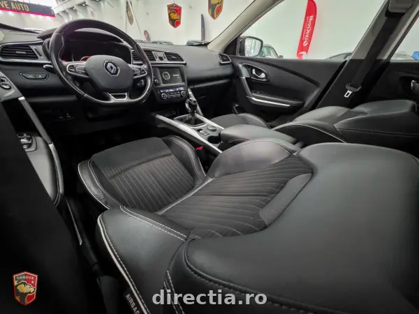 Poza anunț 12