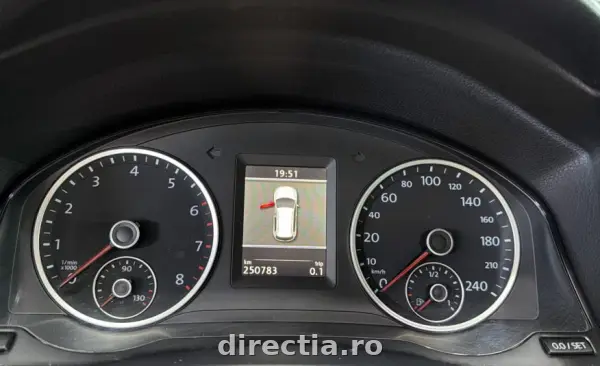 Poza anunț 28
