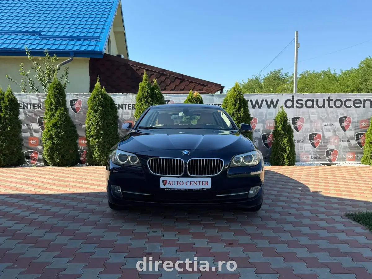 Poza principală