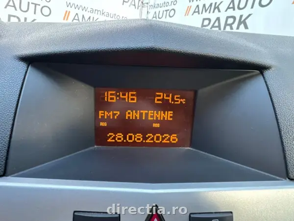 Poza anunț 12