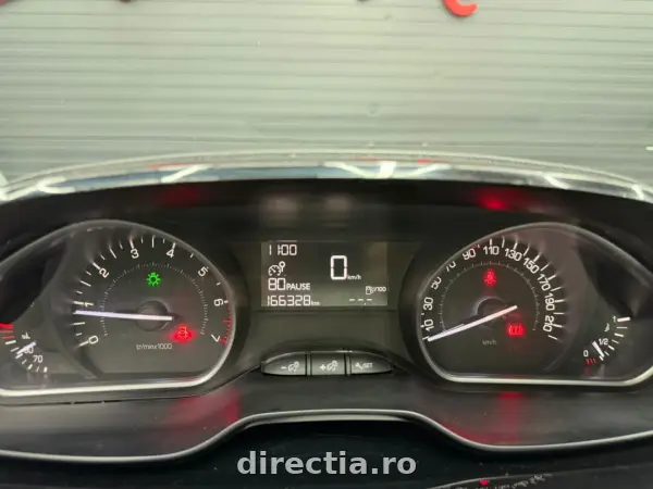 Poza anunț 11