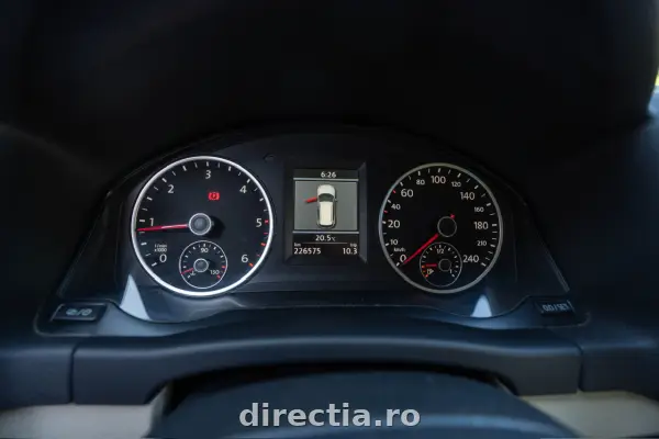 Poza anunț 11