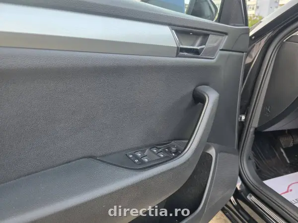 Poza anunț 25