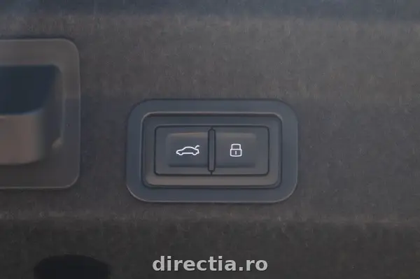 Poza anunț 32