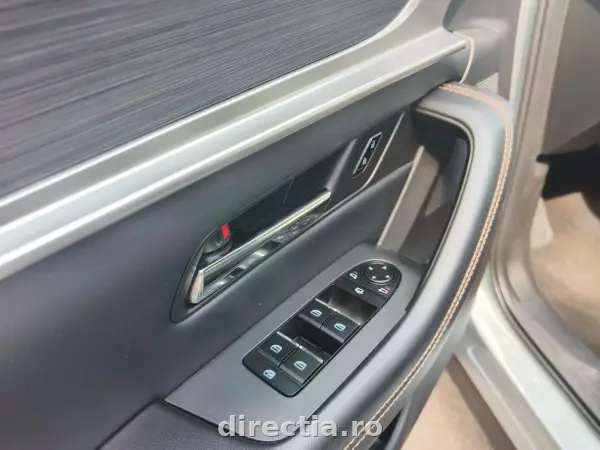 Poza anunț 18