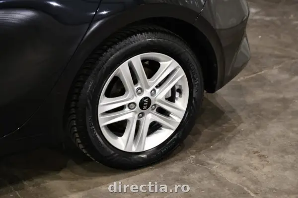 Poza anunț 8
