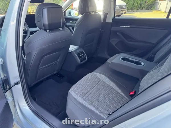 Poza anunț 32