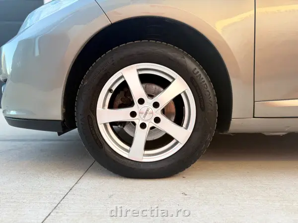 Poza anunț 11