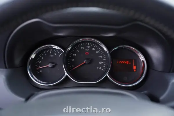 Poza anunț 12