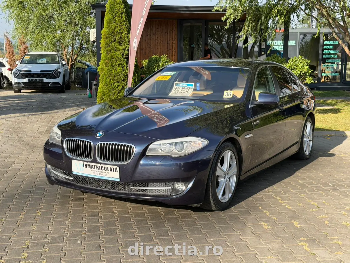 Poza principală