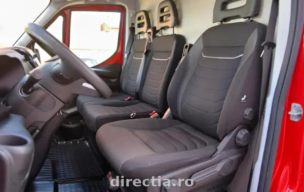 Poza anunț 18