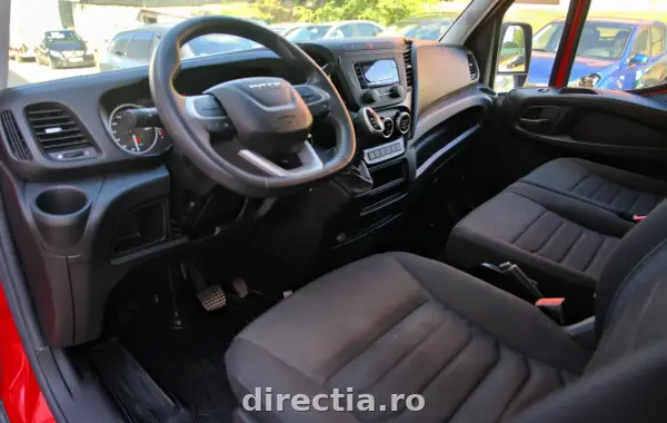 Poza anunț 13