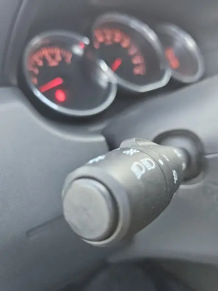 Poza anunț 23