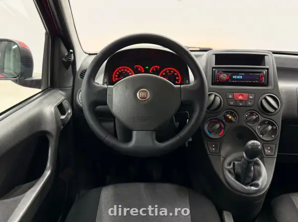 Poza anunț 12