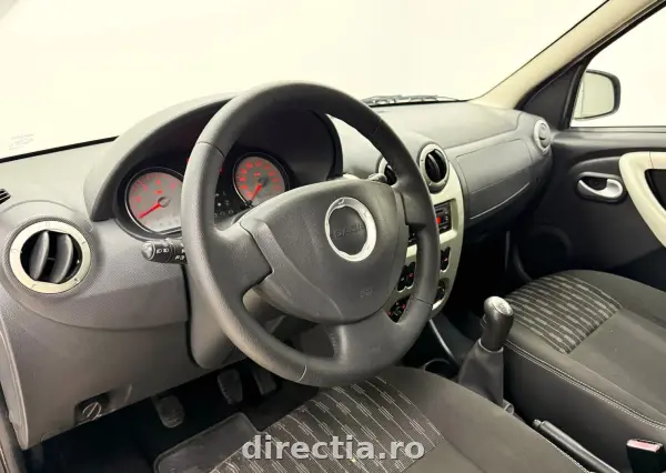 Poza anunț 11