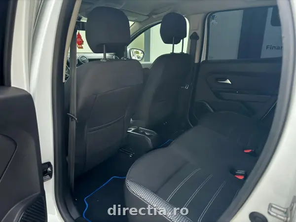 Poza anunț 12