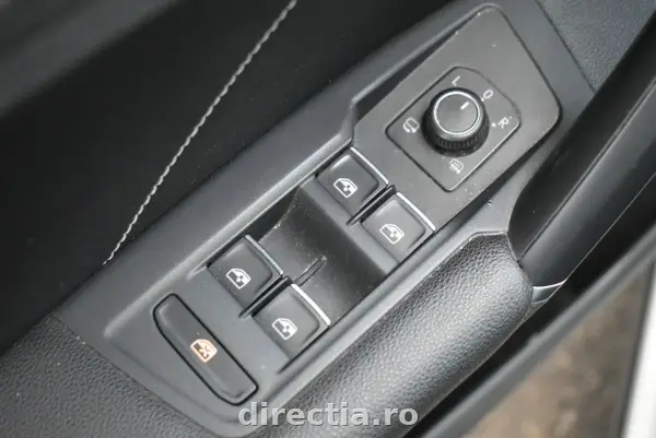 Poza anunț 12