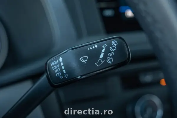 Poza anunț 18