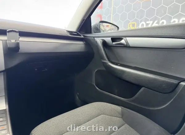 Poza anunț 16