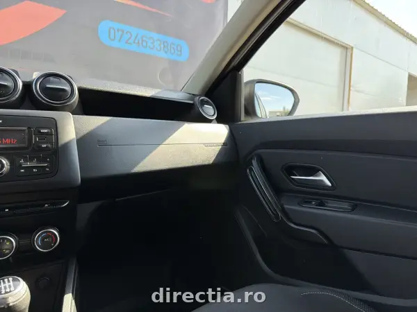 Poza anunț 12