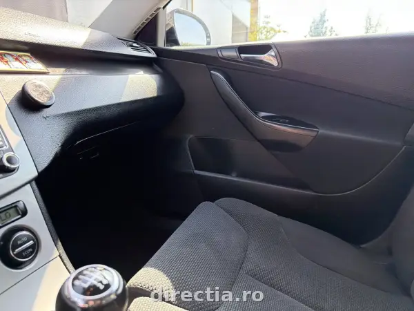Poza anunț 16