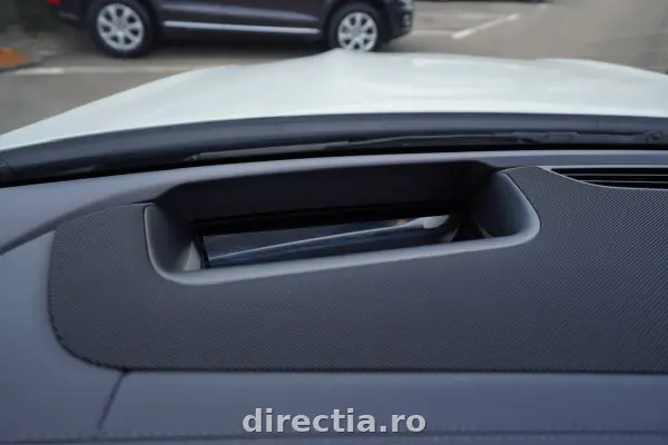 Poza anunț 12