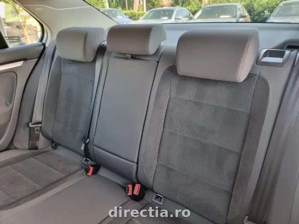 Poza anunț 15