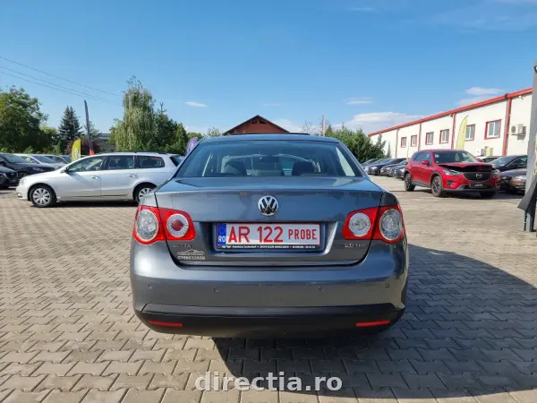 Poza anunț 26