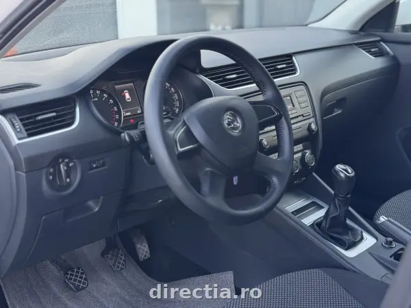 Poza anunț 18