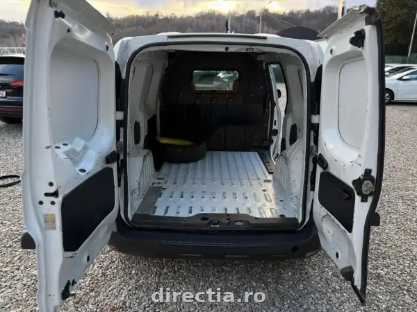 Poza anunț 9