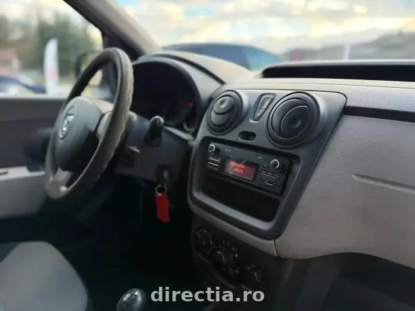 Poza anunț 12