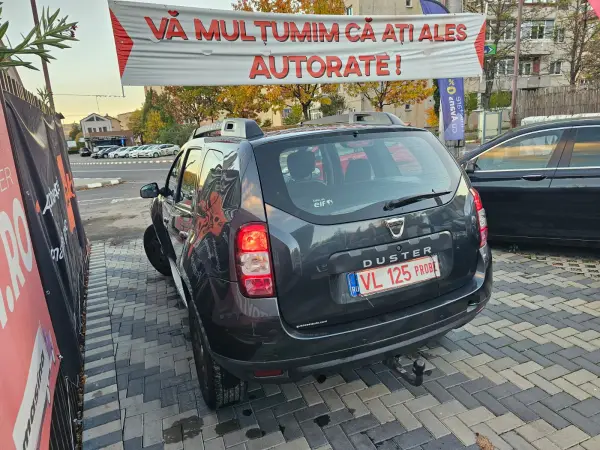 Poza anunț 12