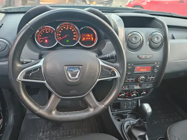Poza anunț 26
