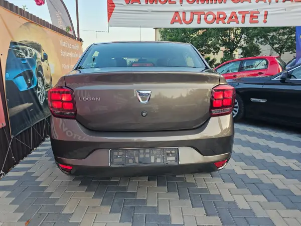 Poza anunț 12