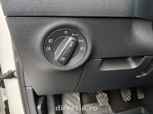 Poza anunț 12