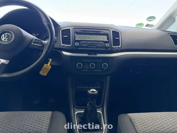 Poza anunț 12