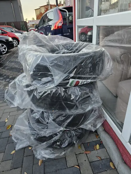 Poza anunț 26