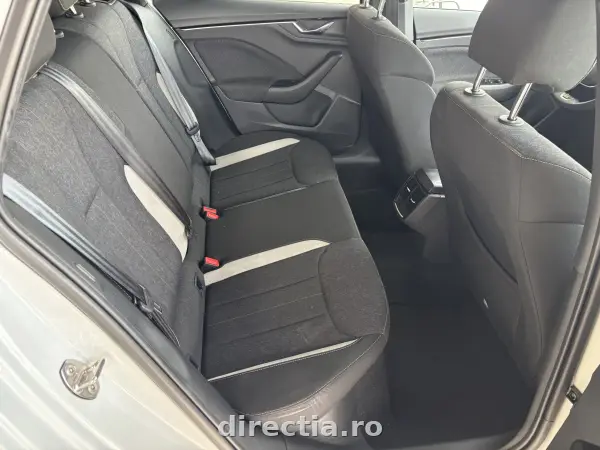Poza anunț 33