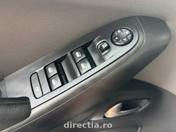 Poza anunț 23
