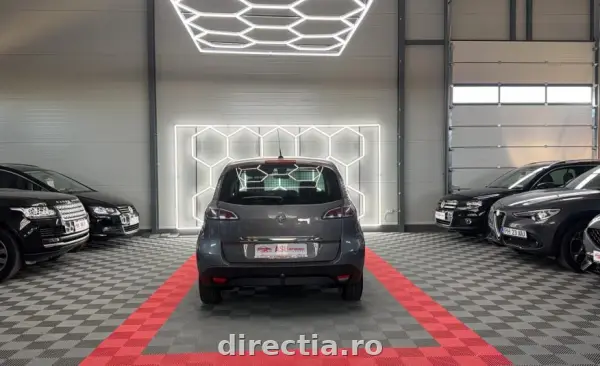 Poza anunț 32